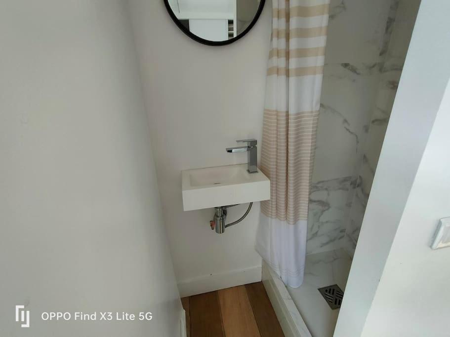 Ferienwohnung Fabulous Of Paris For 4 People Exterior foto
