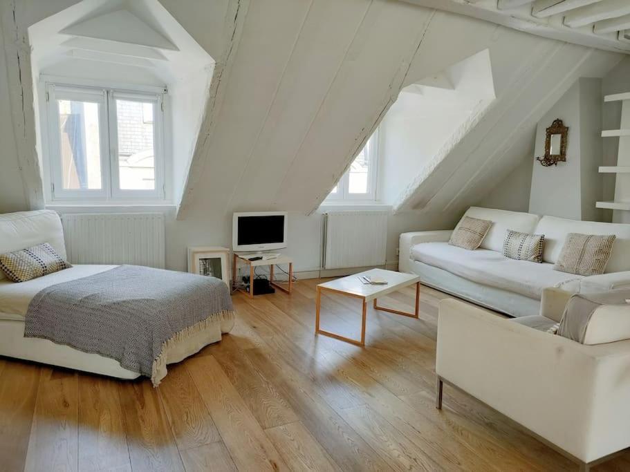 Ferienwohnung Fabulous Of Paris For 4 People Exterior foto