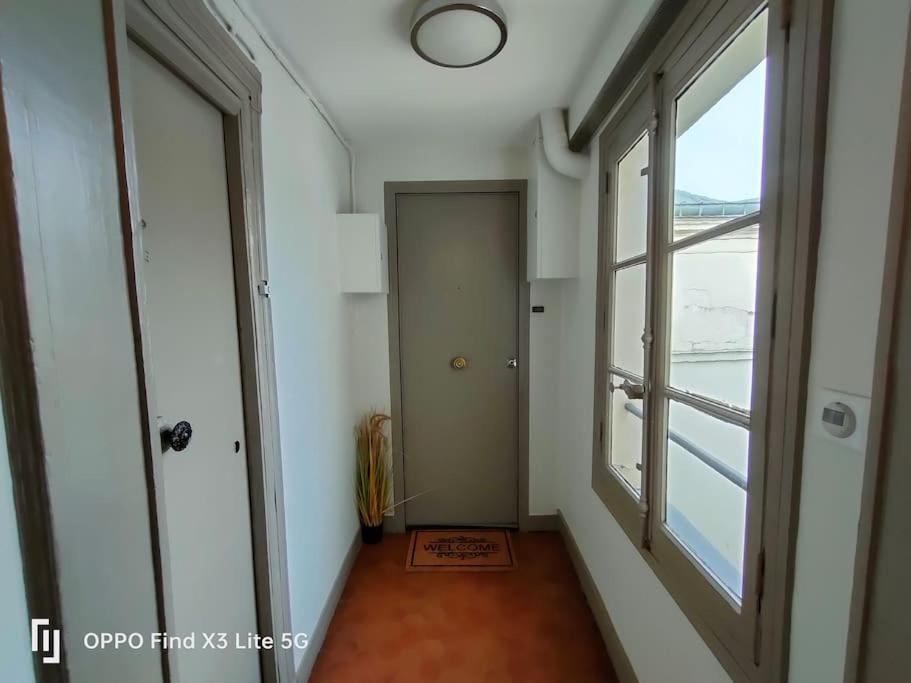 Ferienwohnung Fabulous Of Paris For 4 People Exterior foto